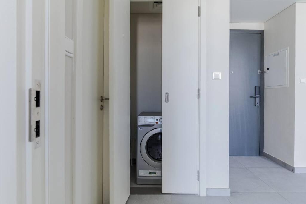 Sahab - Solo 1Br Apt In Al Jada 沙迦 外观 照片