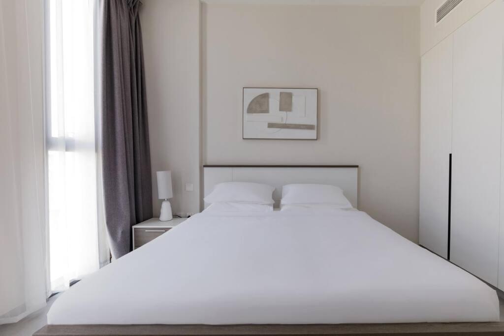 Sahab - Solo 1Br Apt In Al Jada 沙迦 外观 照片